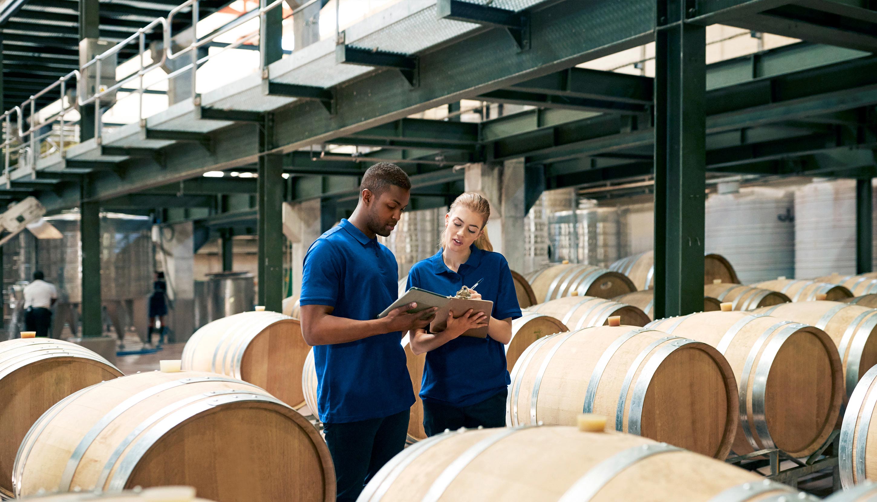 VinLog Logistics cho Rượu vang, Rượu mạnh và Đồ uống Kuehne+Nagel